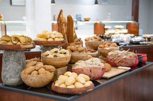 Park Inn by Radisson Makkah Al Naseem image 12